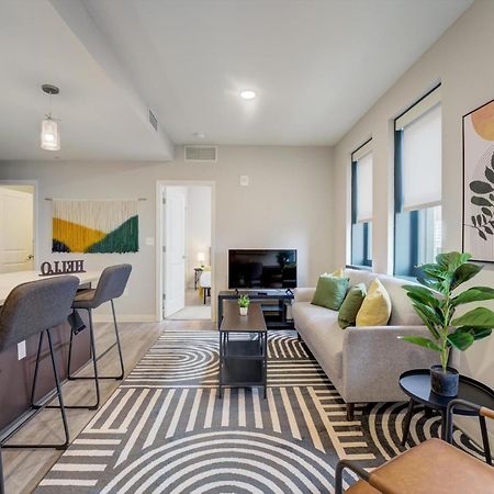 Frontdesk Athlon Apts Downtown Cleveland Lejlighed Værelse billede