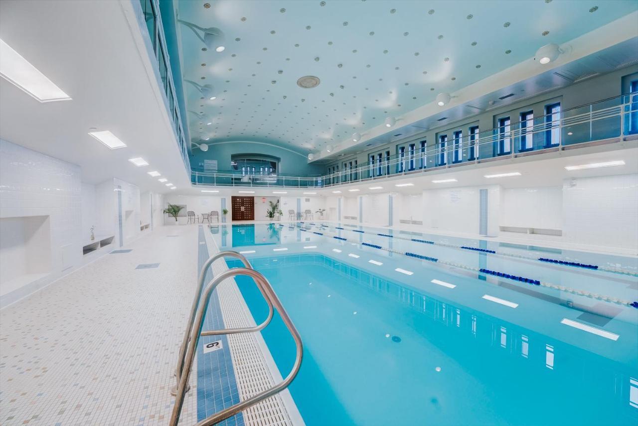 Frontdesk Athlon Apts Downtown Cleveland Lejlighed Eksteriør billede