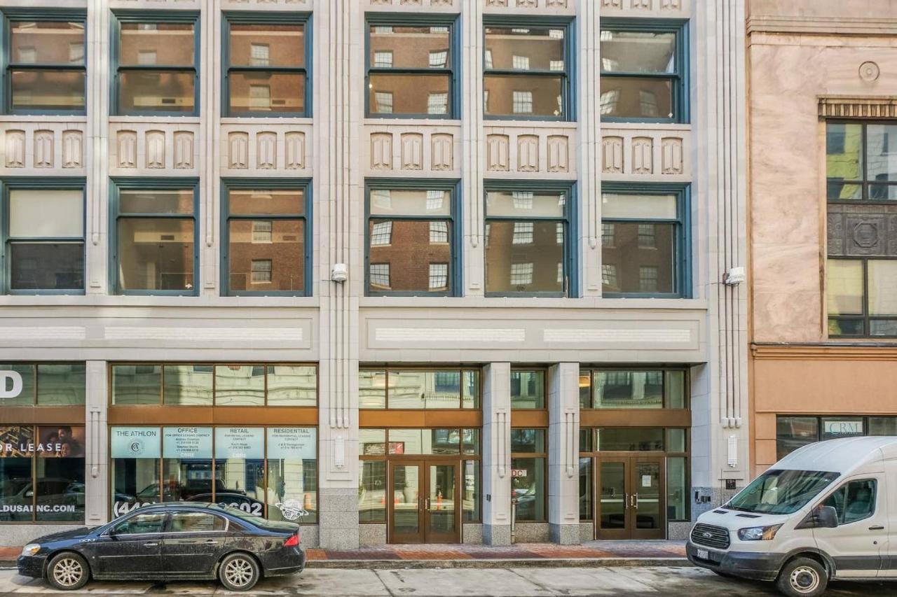 Frontdesk Athlon Apts Downtown Cleveland Lejlighed Eksteriør billede